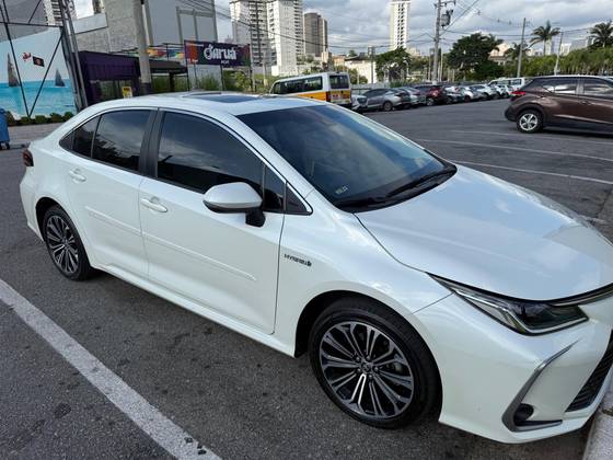 TOYOTA COROLLA 1.8 VVT-I HYBRID FLEX ALTIS PREMIUM CVT